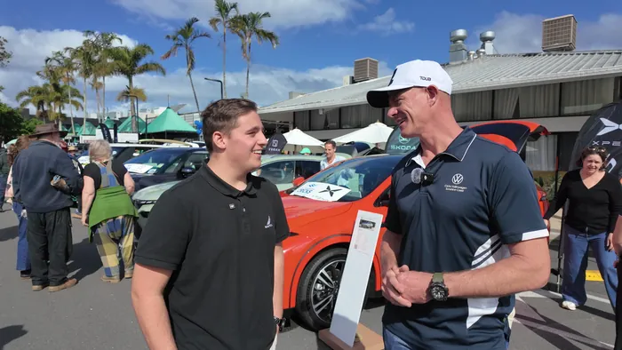Adam talking to the operations manager of Crick Maroochydore about EVs